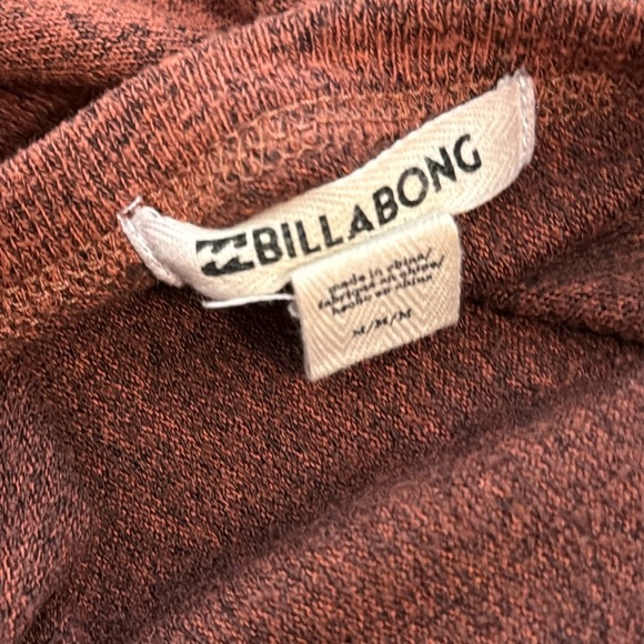 🌹BILLABONG LONG SLEEVE OPEN BACK TOP - Picture 4 of 5